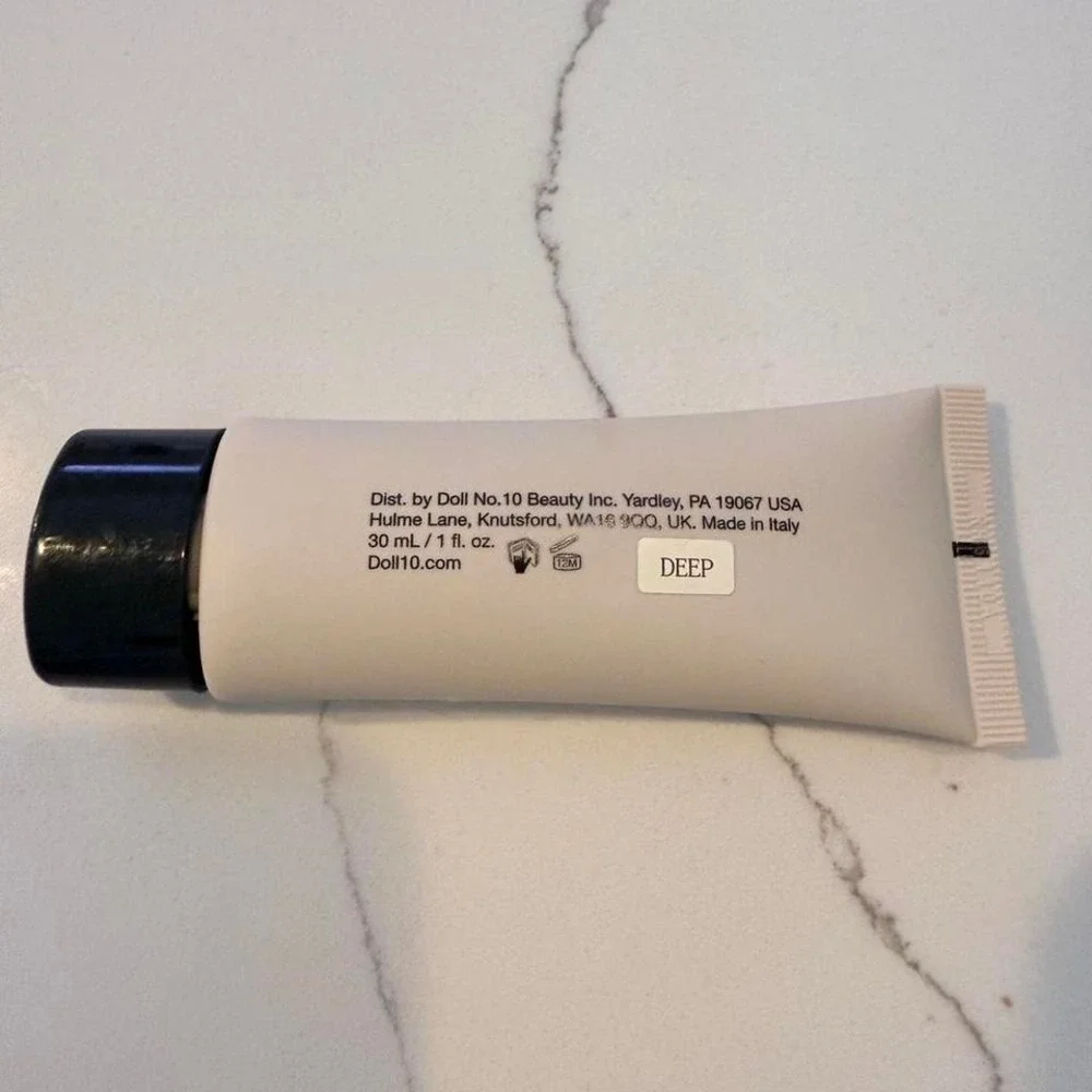 Doll 10 Hydra Gel Foundation 30 ml  1 oz‎ Deep Tan New and Sealed